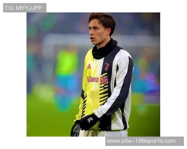 名宿认为伊尔迪兹穿10号球衣无碍但担任队长的决定值得反思 名宿认为伊尔迪兹穿10号球衣无碍但担任队长的决定值得反思