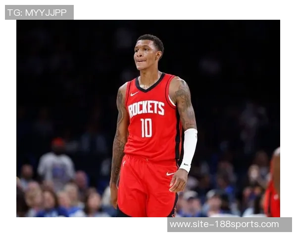 小贾巴里续约后自购手表庆祝期待在火箭度过余生涯 小贾巴里续约后自购手表庆祝期待在火箭度过余生涯