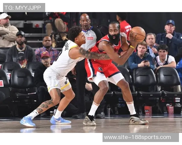 快船次节狂砍41分半场领先热火5分哈登小卡合力17分鲍威尔对阵旧主贡献13分 快船次节狂砍41分半场领先热火5分哈登小卡合力17分鲍威尔对阵旧主贡献13分